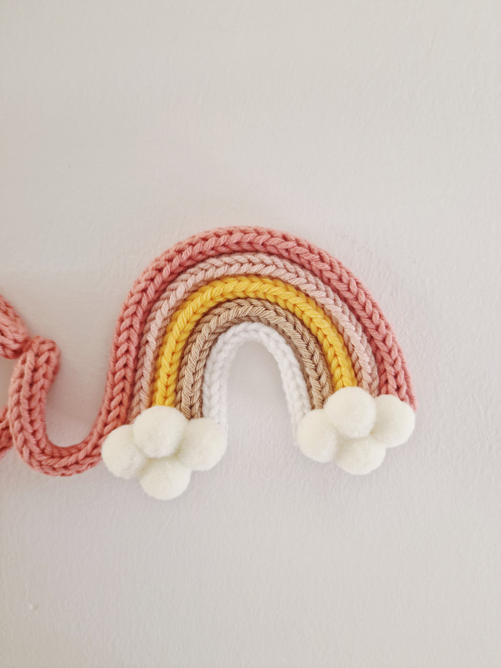 Nome em tricotin + Arco-íris
